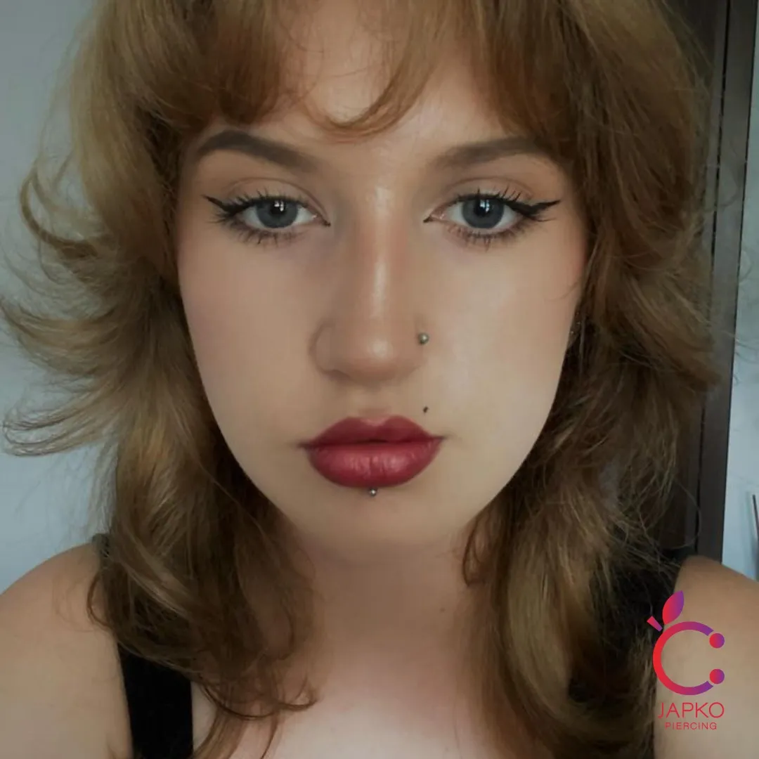 Realizacja przekłucia, studio Japko Piercing